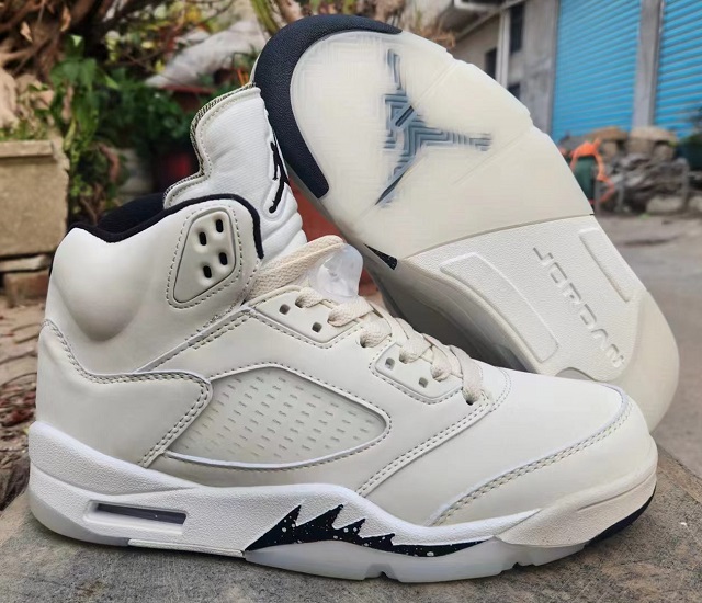 Air Jordan 5 Retro 2024 V Sail